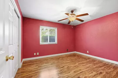 158 E Coolidge Avenue, Modesto, CA 95350 - Photo 8