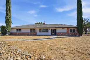 6092 Angel Dr, Winton, CA 95388 - Photo 1