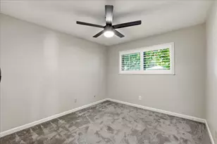 6820 Arabella Way, Sacramento, CA 95831 - Photo 32