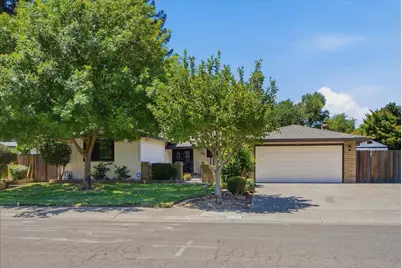 6820 Arabella Way, Sacramento, CA 95831 - Photo 4