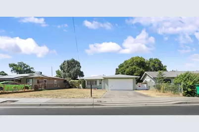 2387 E Fremont Street, Stockton, CA 95205 - Photo 1
