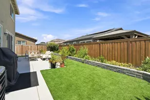547 Estancia St, Lathrop, CA 95330 - Photo 38