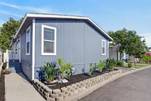 La Fiesta Way, Sacramento, CA 95828 - Photo 6