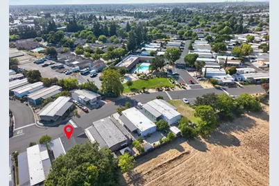 La Fiesta Way, Sacramento, CA 95828 - Photo 44