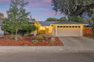 2420 Temple Dr, Davis, CA 95618 - Photo 2