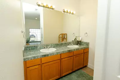 6643 Desert Springs, Chowchilla, CA 93610 - Photo 24
