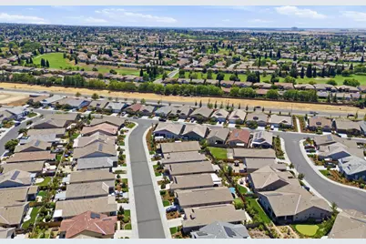 1064 Trout Creek Lane, Lincoln, CA 95648 - Photo 42