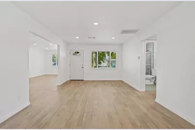 113 W Palo Alto Avenue, Fresno, CA 93704 - Photo 4