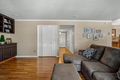 2109 Graywood Court, Modesto, CA 95355 - Photo 8