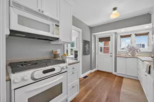 724 40th St, Sacramento, CA 95819 - Photo 8