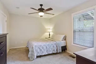 1212 W Walnut St, Stockton, CA 95203 - Photo 36