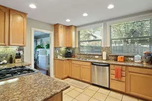 1212 W Walnut St, Stockton, CA 95203 - Photo 18