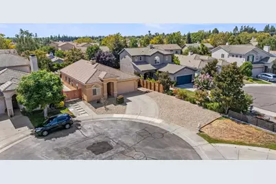 9636 Holly Creek Court, Elk Grove, CA 95757 - Photo 40
