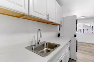 3355 Lerwick Rd, Sacramento, CA 95821 - Photo 8
