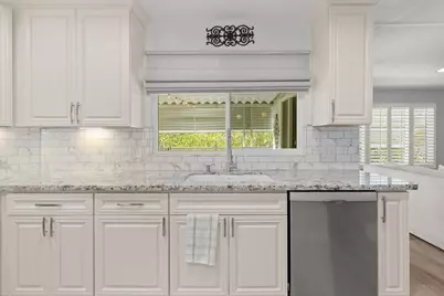 Southwood Dr, Folsom, CA 95630 - Photo 20