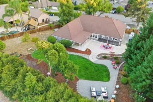 154 Southcreek Cir, Folsom, CA 95630 - Photo 32