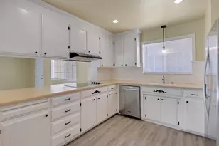 5274 Heritage Dr, Carmichael, CA 95608 - Photo 6
