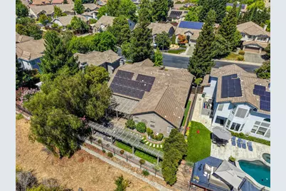 1660 Iroquois Road, Rocklin, CA 95765 - Photo 48