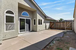 8048 Cardale Way, Sacramento, CA 95829 - Photo 36