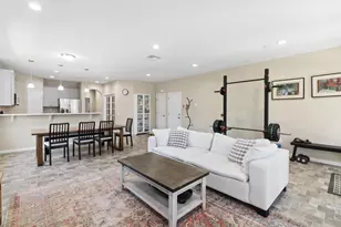 5 Oasis Ct, Sacramento, CA 95838 - Photo 8
