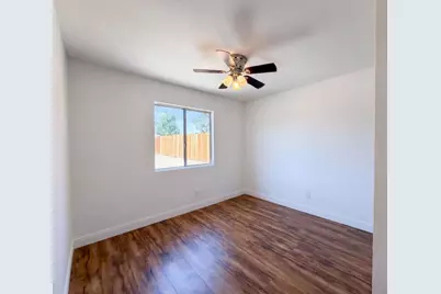 8460 Orchard Creek Way, Elk Grove, CA 95624 - Photo 18
