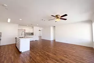 8460 Orchard Creek Way, Elk Grove, CA 95624 - Photo 2