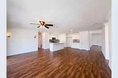 8460 Orchard Creek Way, Elk Grove, CA 95624 - Photo 10