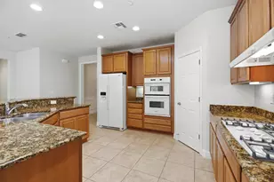 2492 Plumcreek Ln, Manteca, CA 95336 - Photo 10