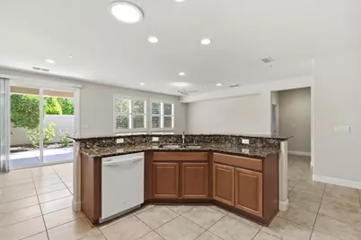 2492 Plumcreek Lane, Manteca, CA 95336 - Photo 6