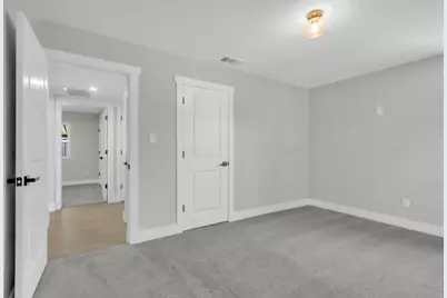 4941 Alcott Drive, Sacramento, CA 95820 - Photo 26