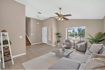 4210 Ardwell Way, Sacramento, CA 95823 - Photo 16