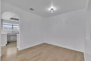 7014 Forbs Way, Citrus Heights, CA 95610 - Photo 10
