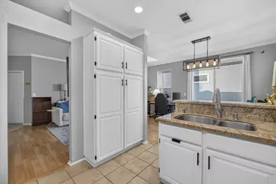 5340 Blue Sapphire Court, Elk Grove, CA 95758 - Photo 8