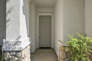 2823 Springfield Dr, Rocklin, CA 95765 - Photo 2