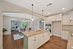 18 Triumph Ct, Sacramento, CA 95831 - Photo 12