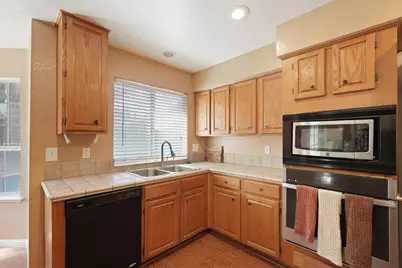 1530 Locust Drive, Tracy, CA 95376 - Photo 16
