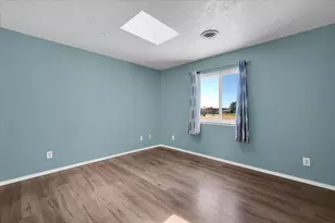2137 Holcomb Ave, Yuba City, CA 95993 - Photo 18