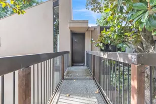 2236 Woodside Ln, Sacramento, CA 95825 - Photo 2