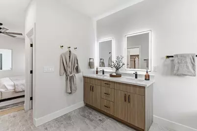 710 Hillcrest Avenue, Roseville, CA 95678 - Photo 34