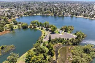 1949 Lexington Dr, Lodi, CA 95242 - Photo 6