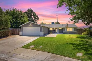 10510 Silverwood Way, Rancho Cordova, CA 95670 - Photo 2