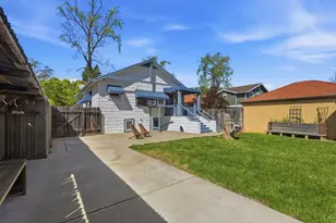 1373 48th St, Sacramento, CA 95819 - Photo 38