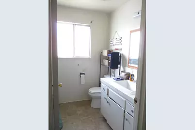 450 Esperanza, Stockton, CA 95207 - Photo 12