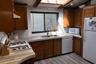Vicksburg Ln, North Highlands, CA 95660 - Photo 6
