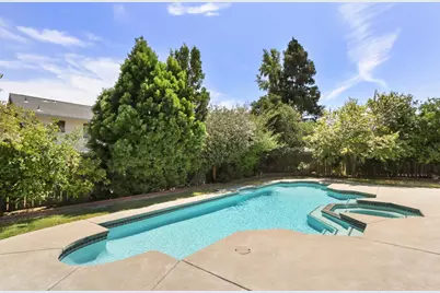11 River Garden Court, Sacramento, CA 95831 - Photo 60