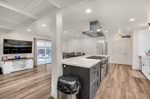 1010 Jefferson Ave, Los Banos, CA 93635 - Photo 10