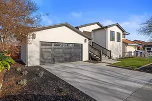 1121 Crater Ave, Modesto, CA 95351 - Photo 2