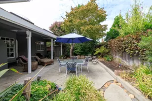 1981 Ashley Ct, Turlock, CA 95382 - Photo 32