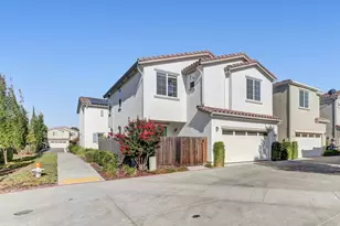 7820 Zaragoza walk, Sacramento, CA 95823 - Photo 38
