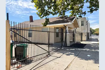 1802 S El Dorado Street, Stockton, CA 95206 - Photo 4
